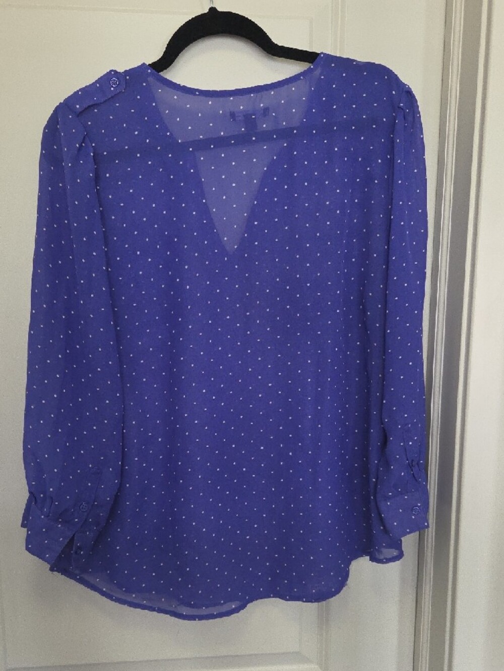 Gap Purple Dot Print Split V Blouse - Picture 3 of 3